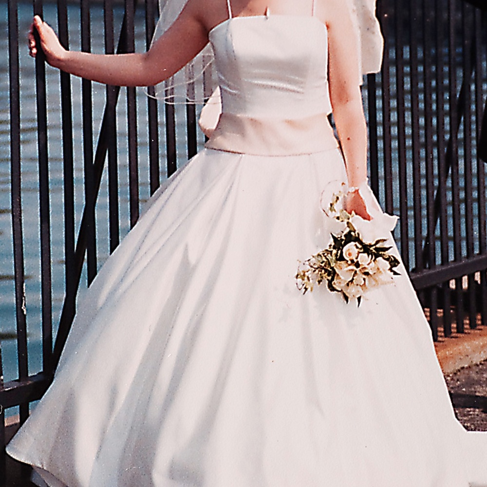 Oleg Cassini Wedding Dress